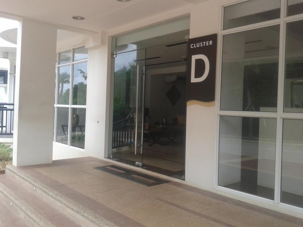 Apartment Exclusive And Pools Oceanway Residences